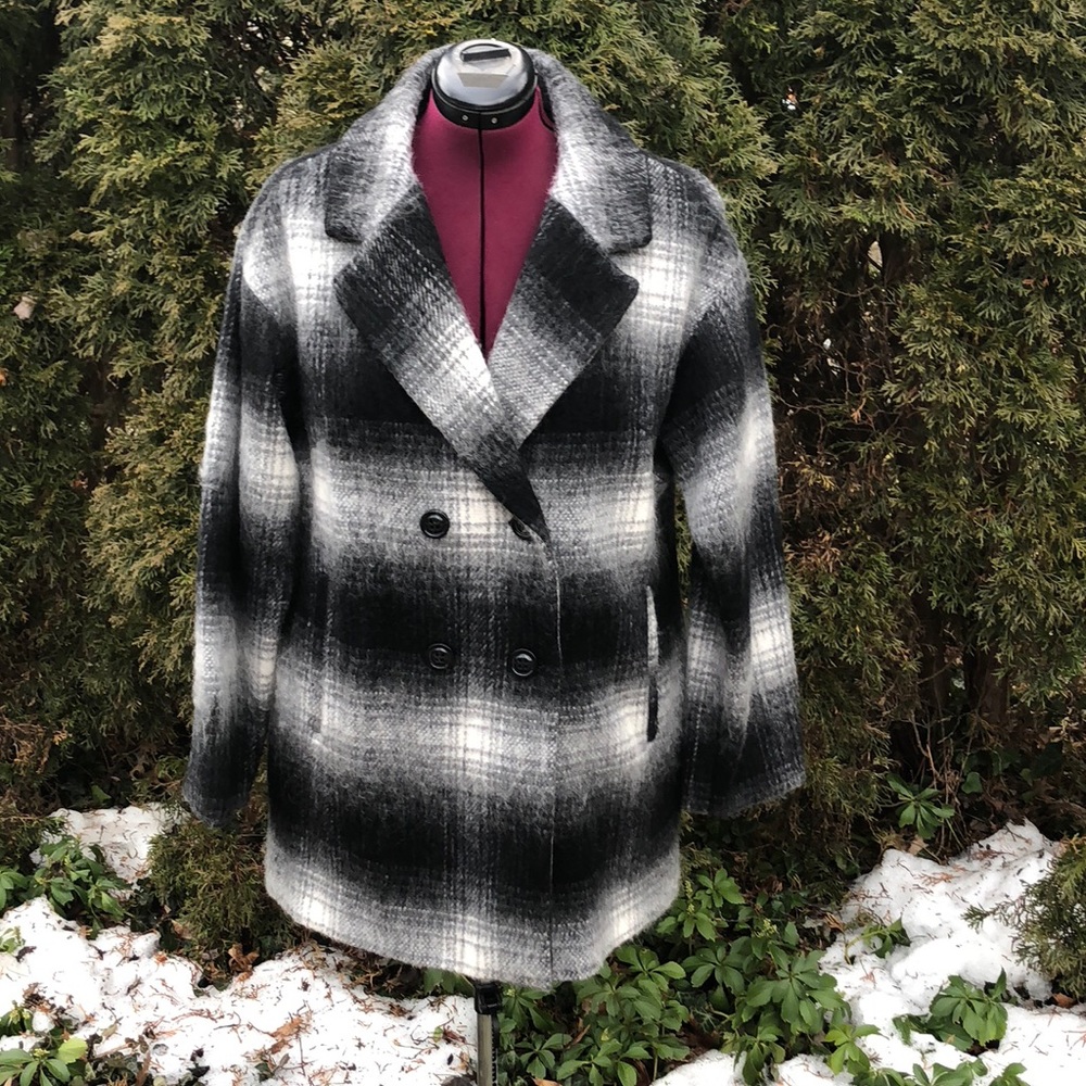 Ladies Plaid Coat